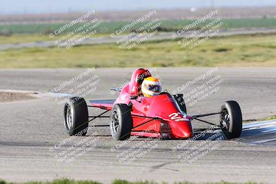 media/Mar-17-2024-CalClub SCCA (Sun) [[2f3b858f88]]/Group 4/Qualifying/